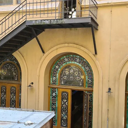 Modern In The Heart Of 1 , Steps From Main Station And Old Town
