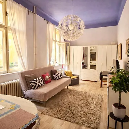 Apartman Modern In The Heart Of 1 , Steps From Main Station And Old Town *