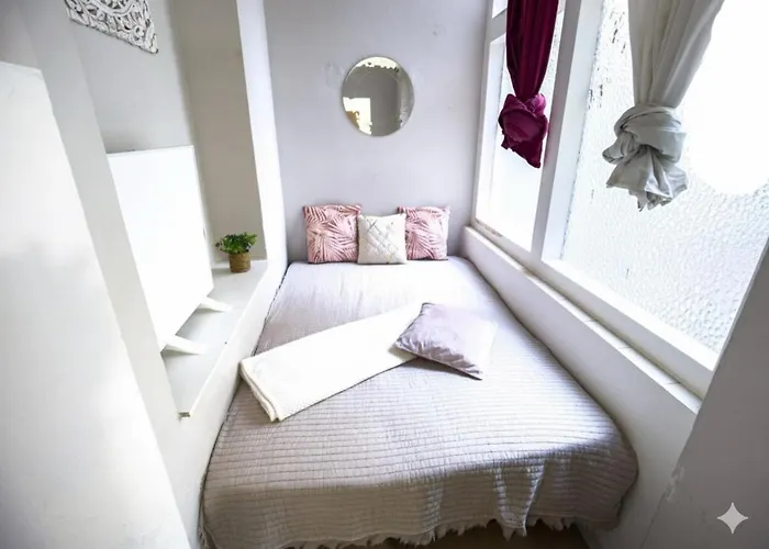 Modern In The Heart Of 1 , Steps From Main Station And Old Town Lejlighed *